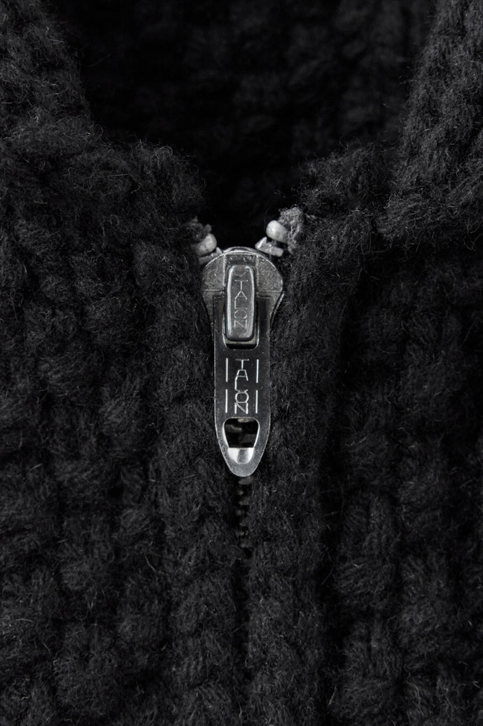 GL90255 / WOOL × SABLE LOW GAUZE CABLE KNIT ZIP SWEATER