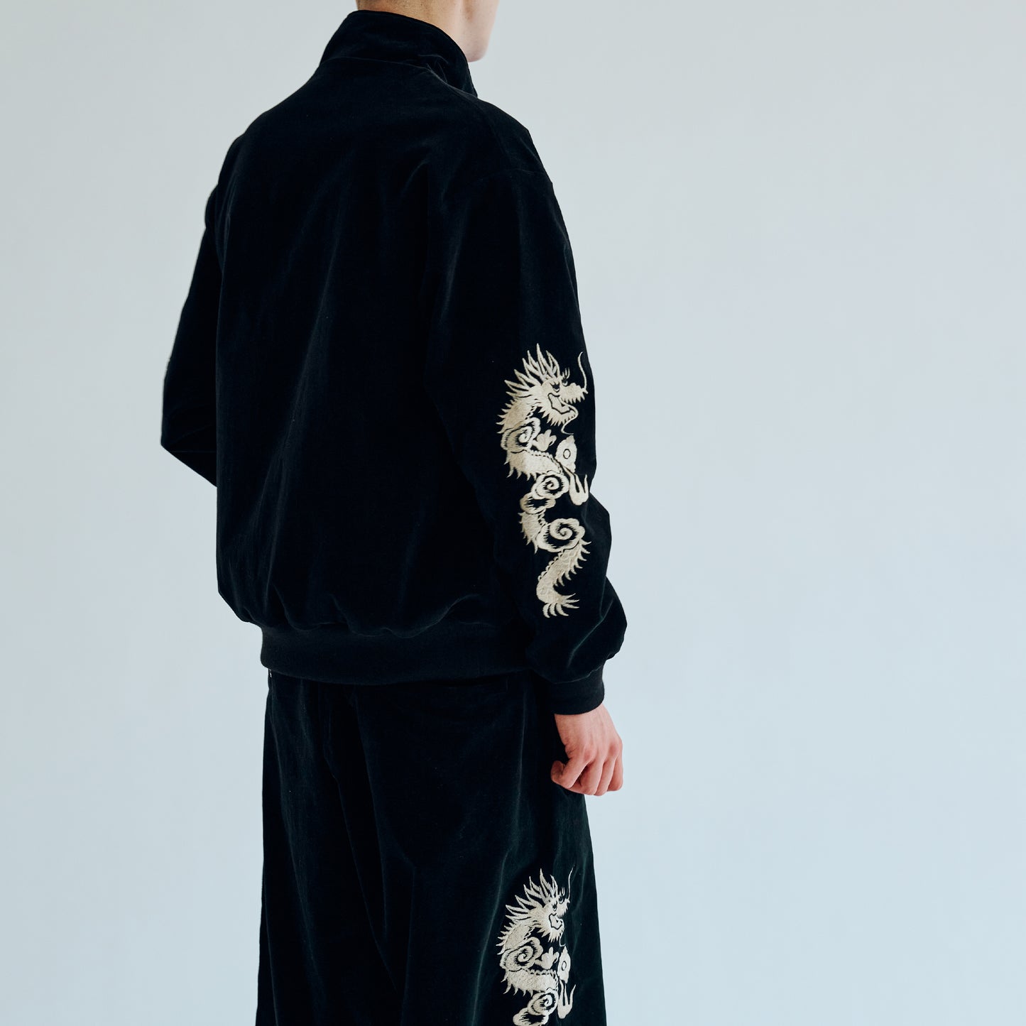 GL15467 / VELVETEEN SUKA TRACK JACKET