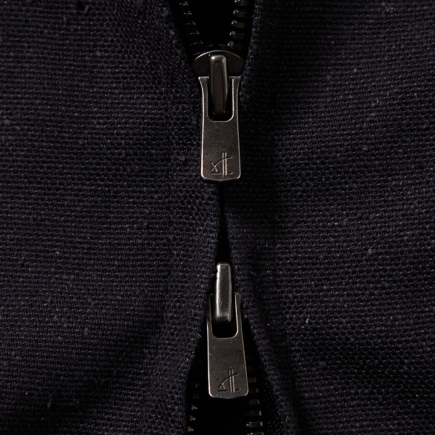 GL15475 / COTTON × SILK NEP DUCK ZIP PARKA