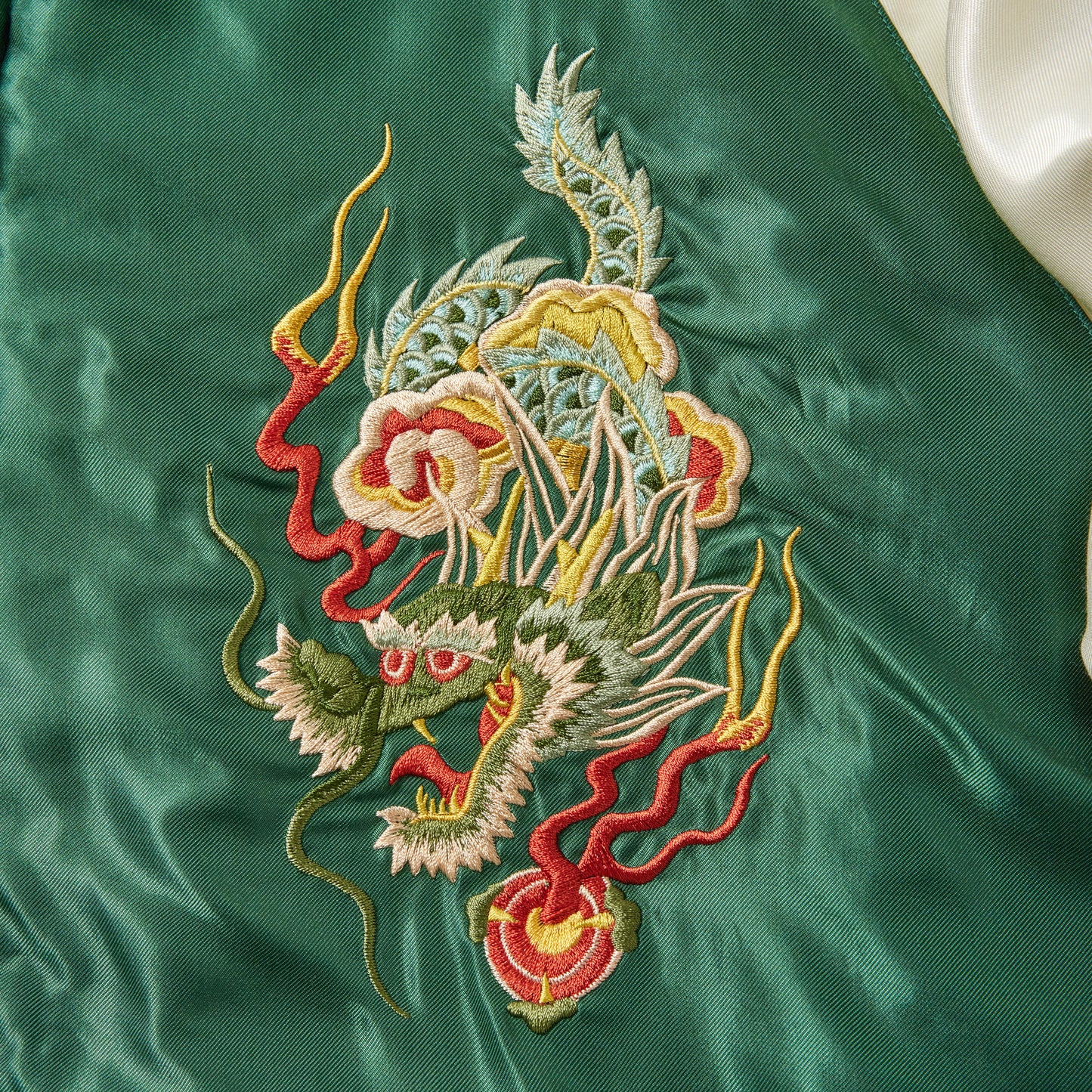 2025年10月4日入荷予定 / GL15725 / WOOL MELTON×ACETATE SOUVENIR JACKET "DRAGON HEAD"