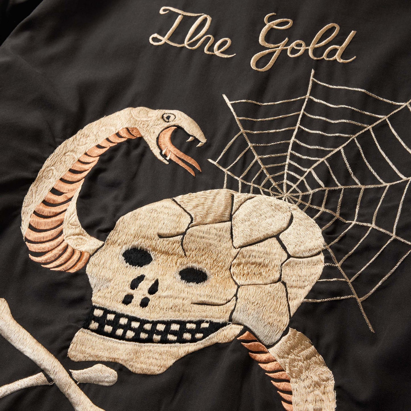 GL15727 / SKULL JACKET AGED MODEL