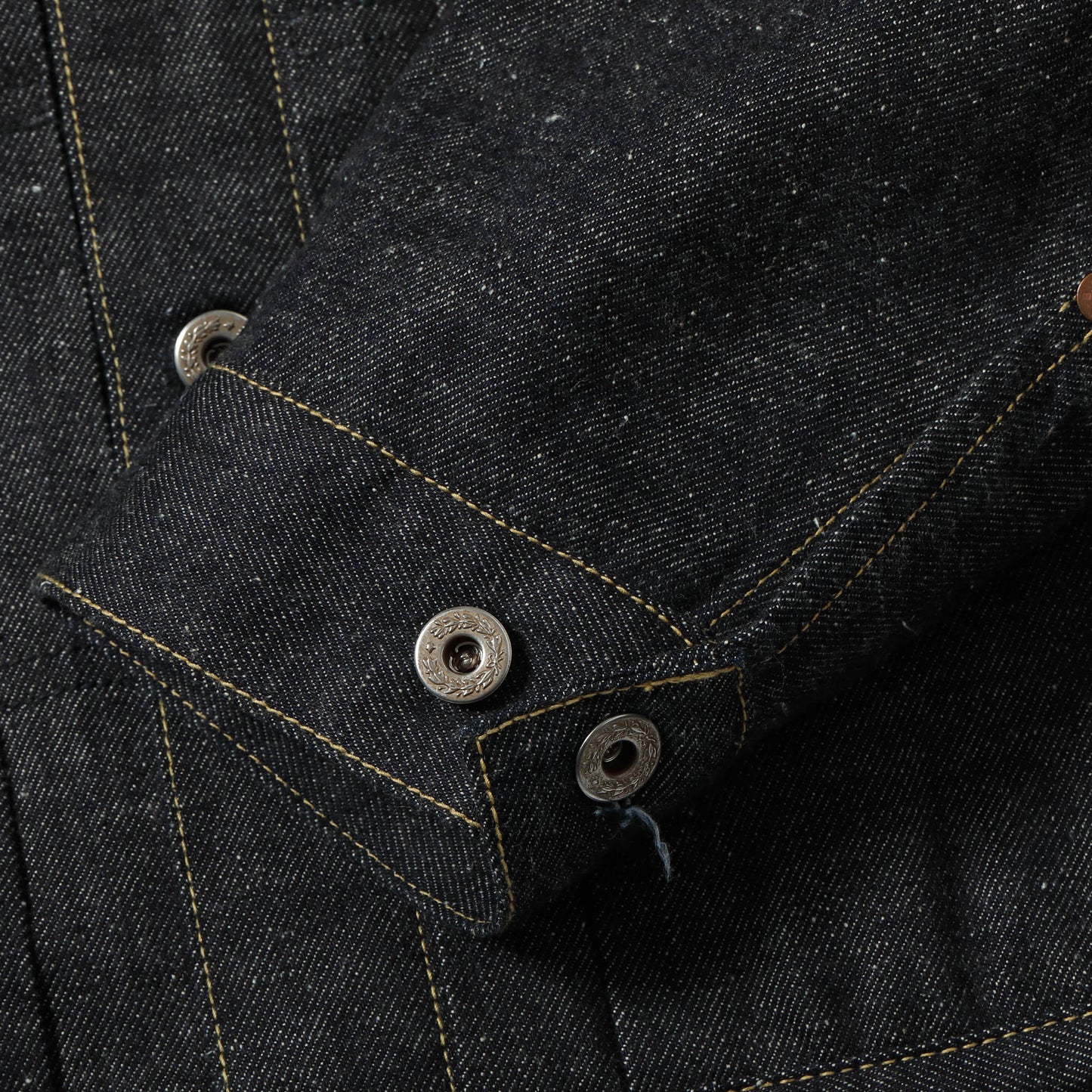 2026年1月2日入荷予定 / GL15860 / RECYCLED WASTE SUVIN COTTON YARN 11.5oz. DENIM BLOUSE WWⅡ MODEL