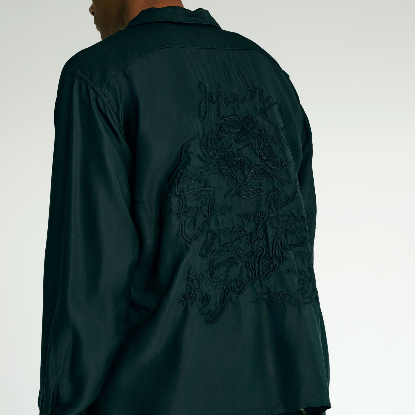 GL29431 / ACETATE SUKA SHIRT “JAPAN MAP”