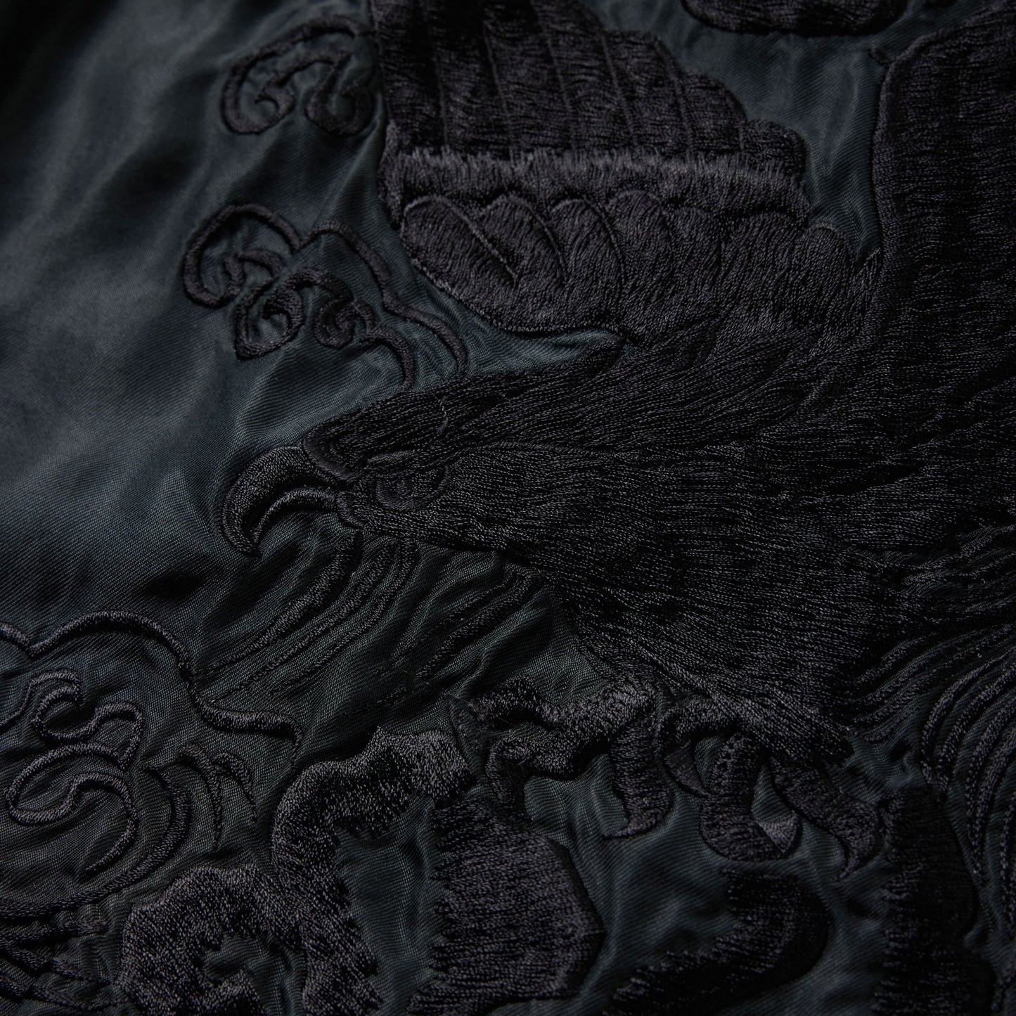 GL39432 / ACETATE SUKA SHIRT “EAGLE”