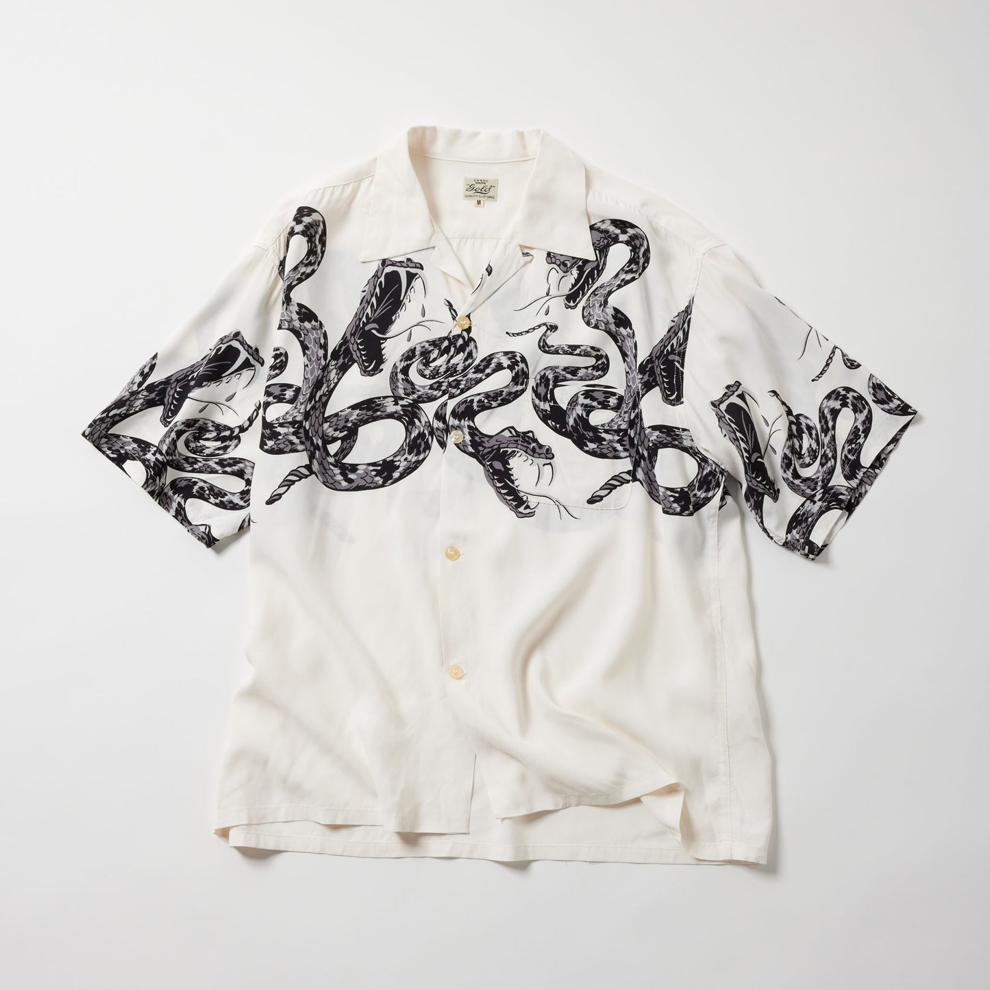 GL39440 / “MONOTONE RATTLE SNAKE” OPEN SHIRT