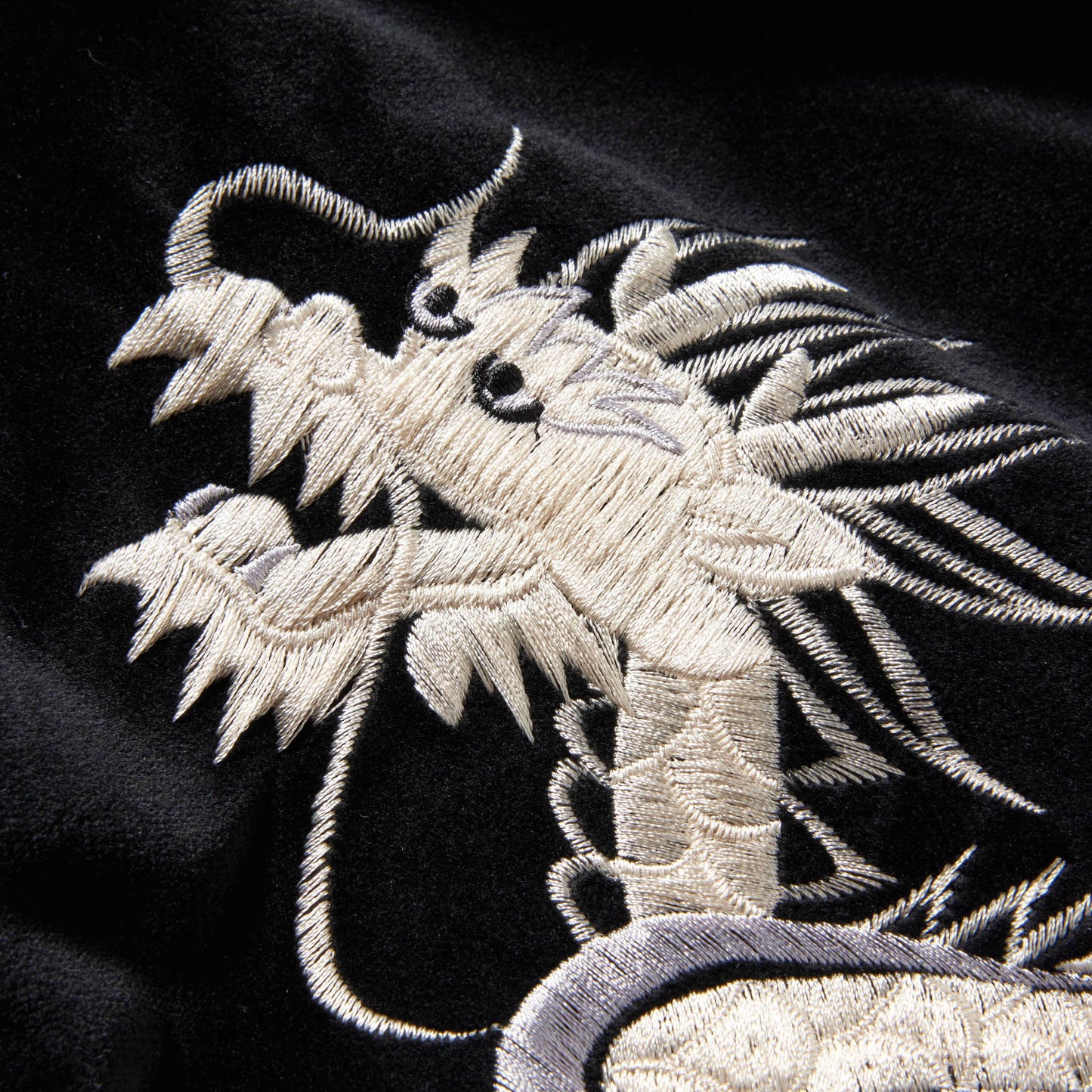 GL42469 / VELVETEEN SUKA TRACK PANTS