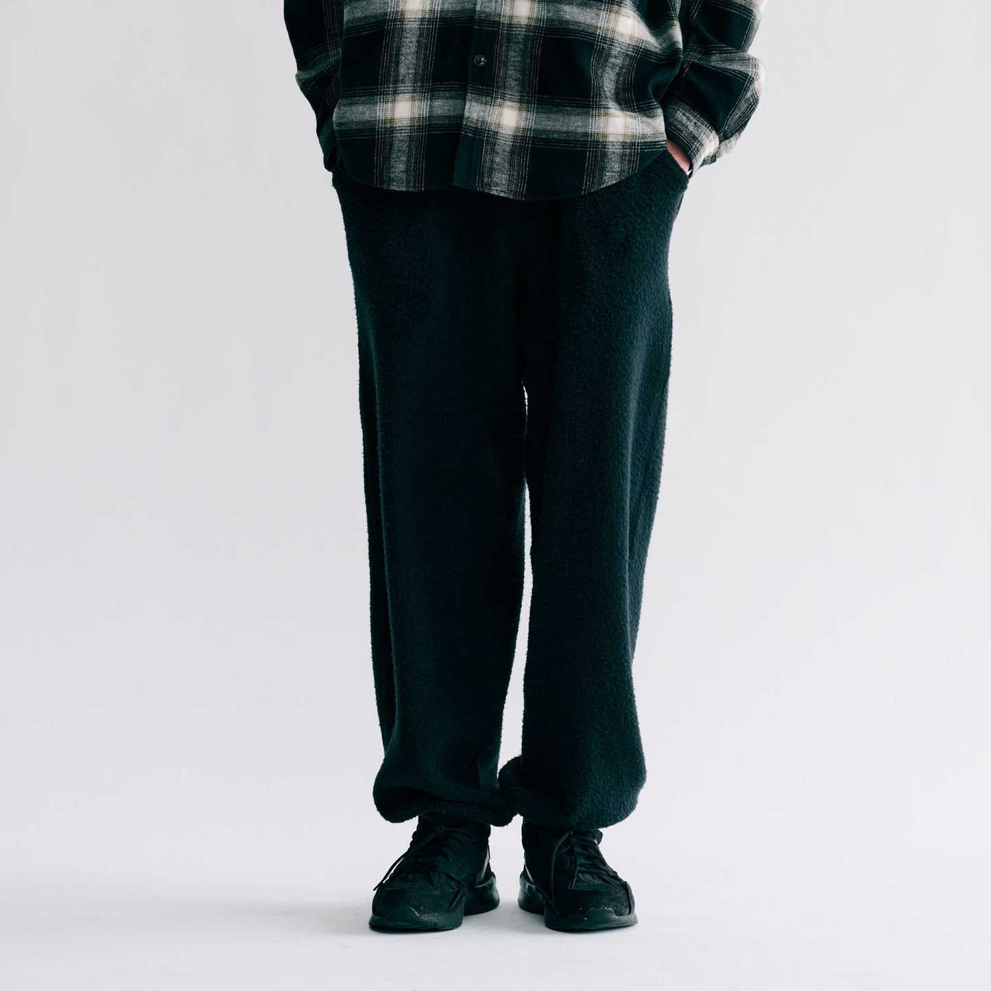 GL42477 / WOOL SUPER 140's FLEECE EASY PANTS