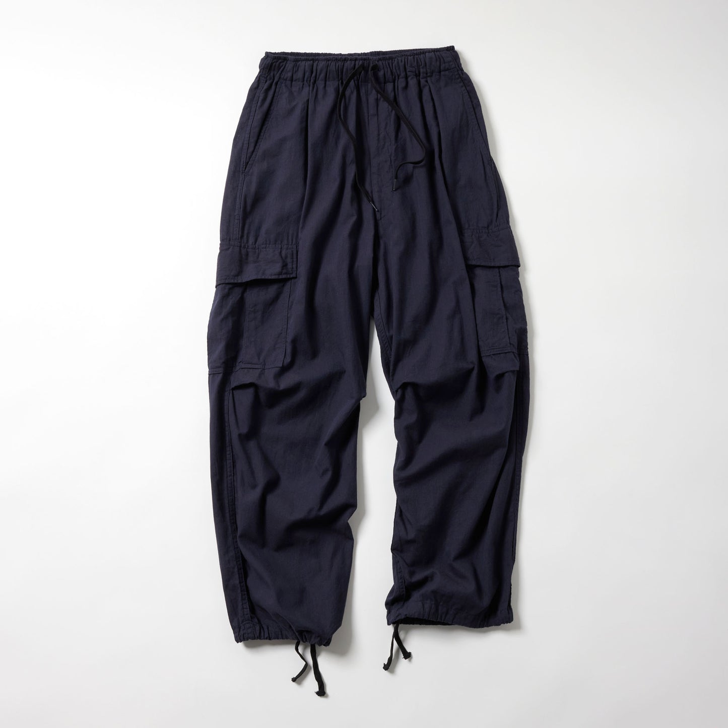2025年5月3日発売 / GL42526 / VAT DYE CHAMBRAY EASY CARGO PANTS
