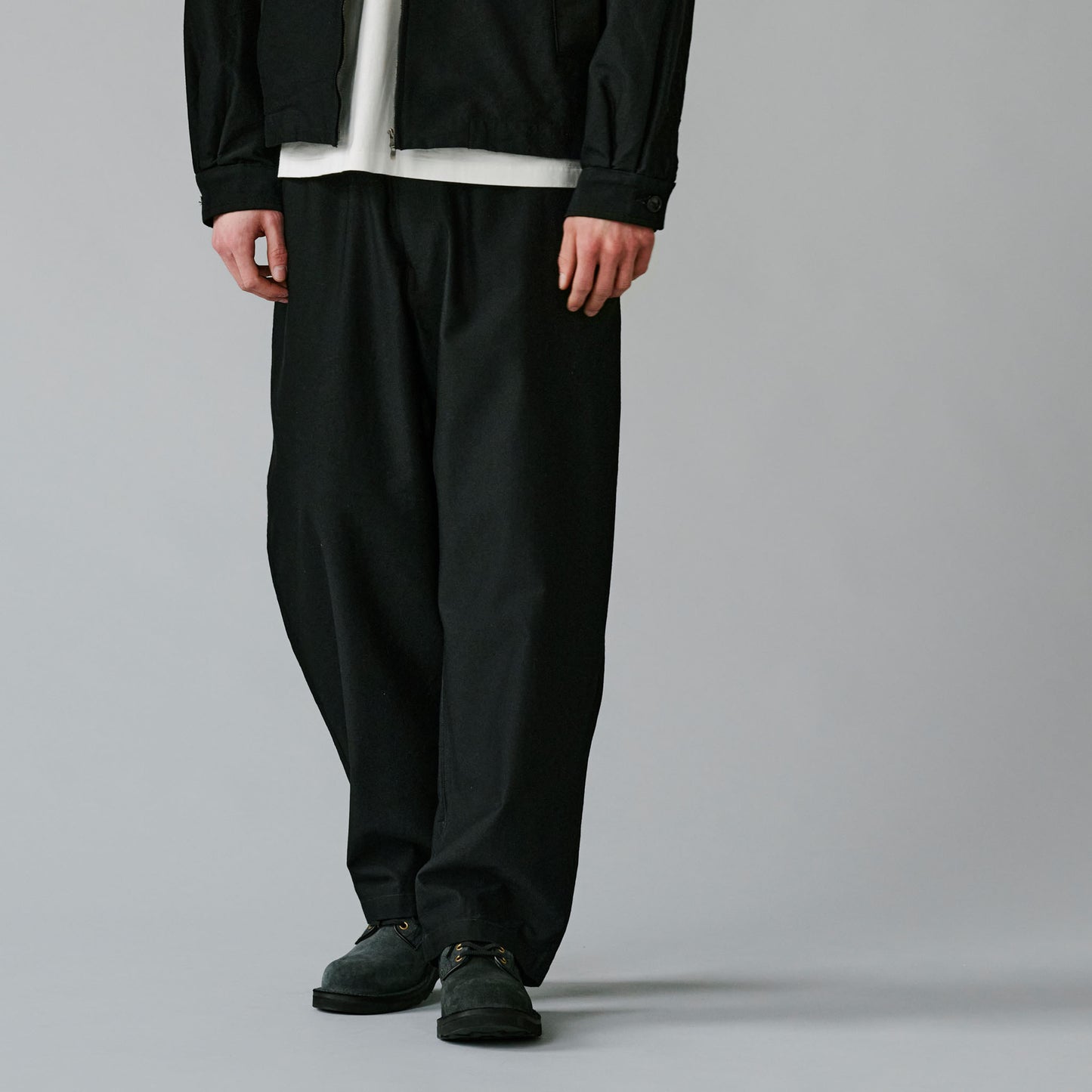 2025年6月28日発売 / GL42571 / COTTON × RAMIE BROAD EASY PANTS