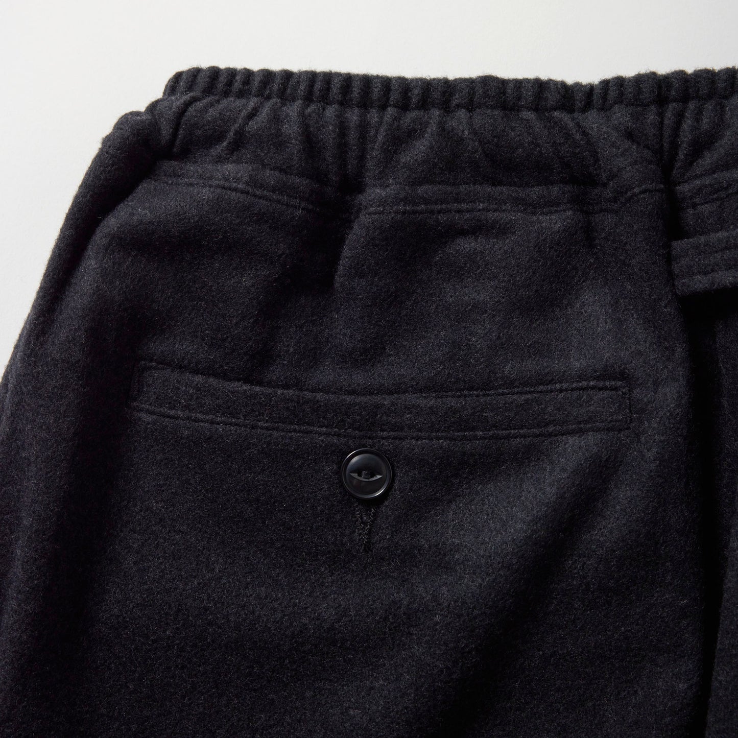 2025年11月29日入荷予定 / GL42576 / Super 160's WOOL HERRINGBONE MOSSER 1TUCK EASY PANTS