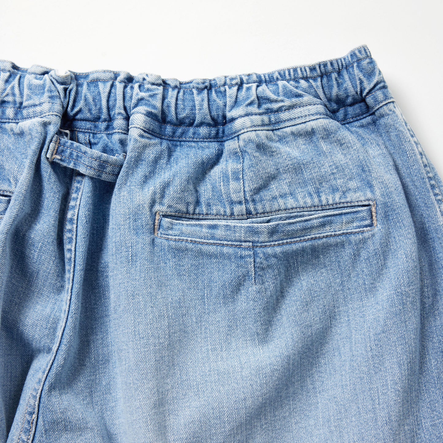 2026年6月13日入荷予定 / GL42624H / RECYCLED WASTE SUVIN COTTON YARN 10oz. JELT DENIM EASY WODE PANTS BLEACH WASHED