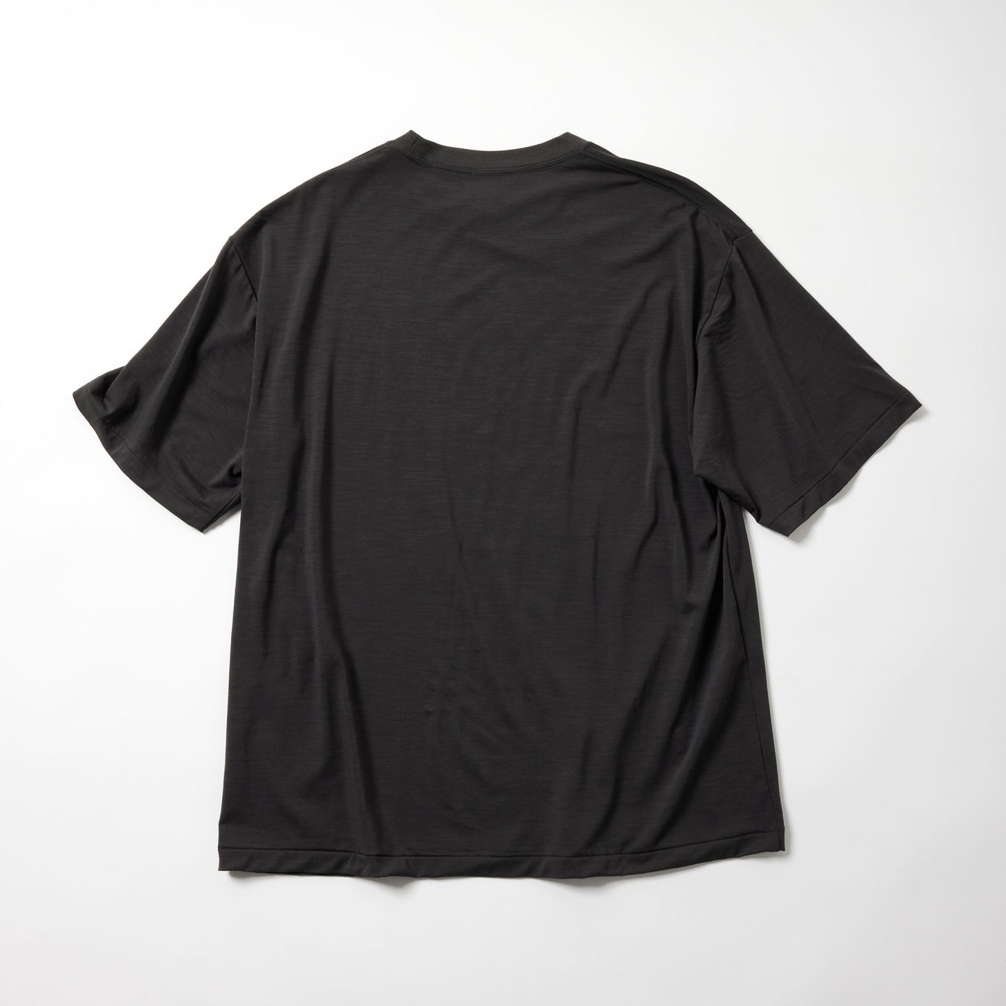 GL79487 / 1/48 SUMMER WOOL REGULAR T-SHIRT