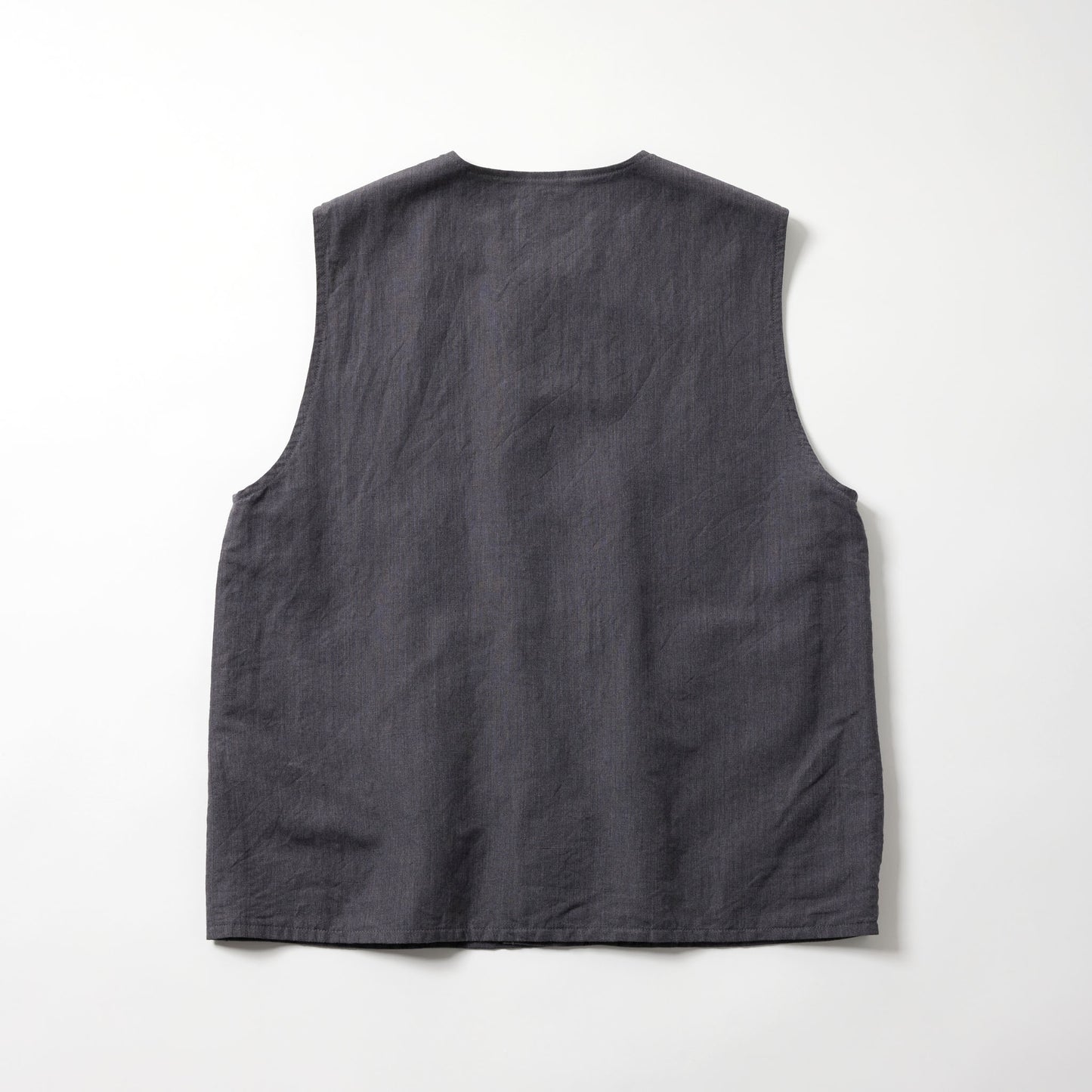 2025年3月22日発売 / GL15676 / LINEN × WOOL TROPICAL CREW NECK VEST