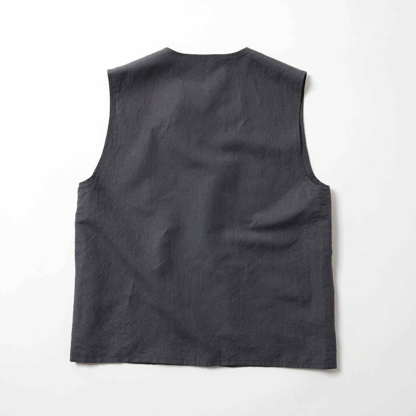 GL15864 / LINEN × WOOL TROPICAL CREW NECK VEST