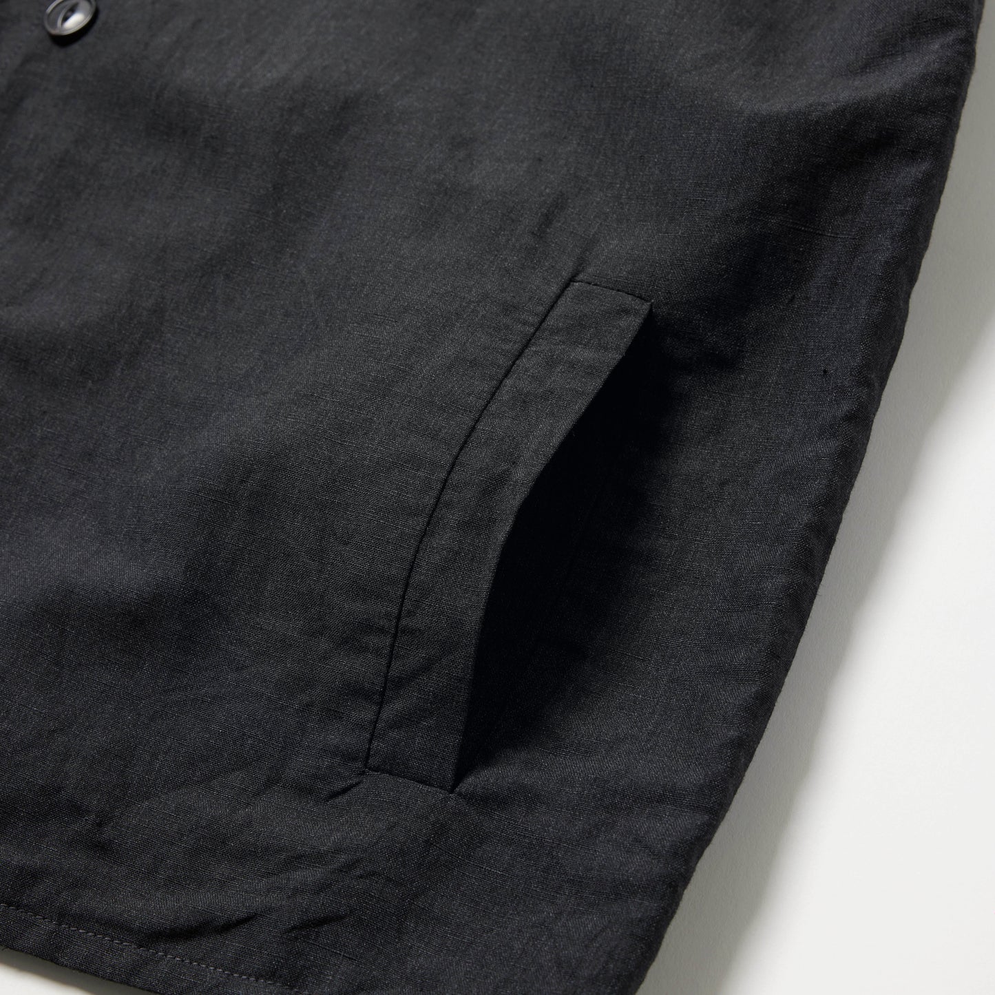 GL15864 / LINEN × WOOL TROPICAL CREW NECK VEST