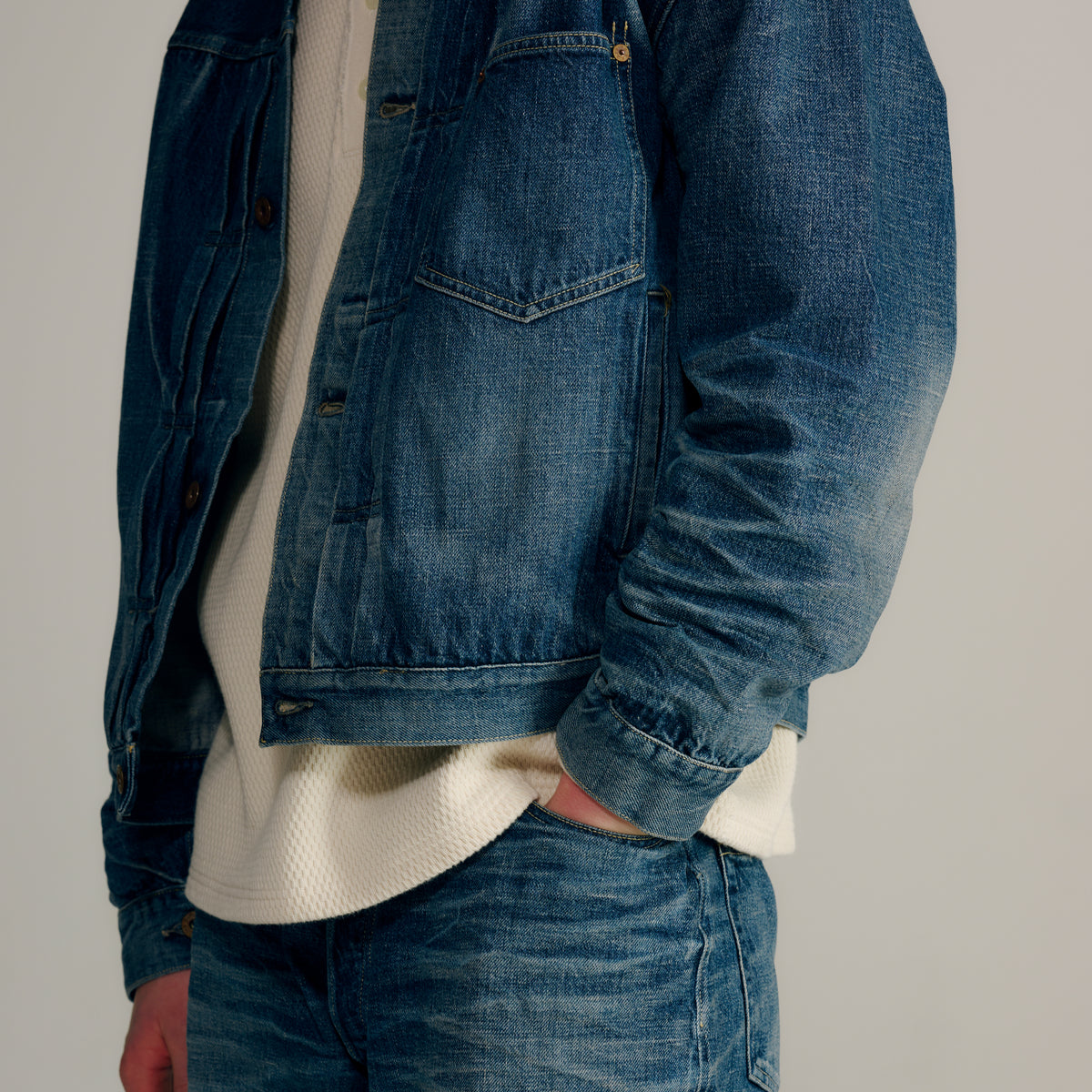 2026年9月19日入荷予定 / GL16002H / RECYCLED WASTE SUVIN COTTON YARN 11.5oz. DENIM BLOUSE WWⅡ MODEL VINTAGE WASHED