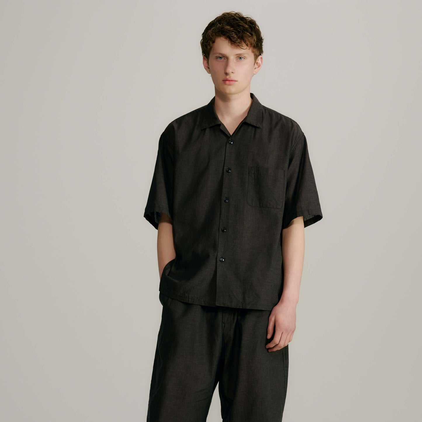 2026年6月27日入荷予定 / GL39758 / VAT DYE CHAMBRAY OPEN SHIRT