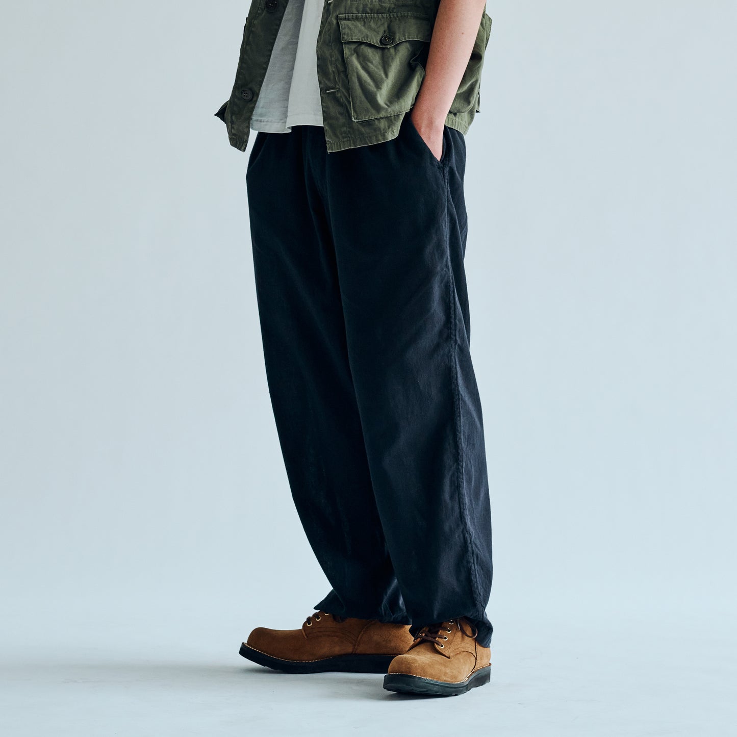 GL42433 / VAT DYE CHAMBRAY EASY PANTS