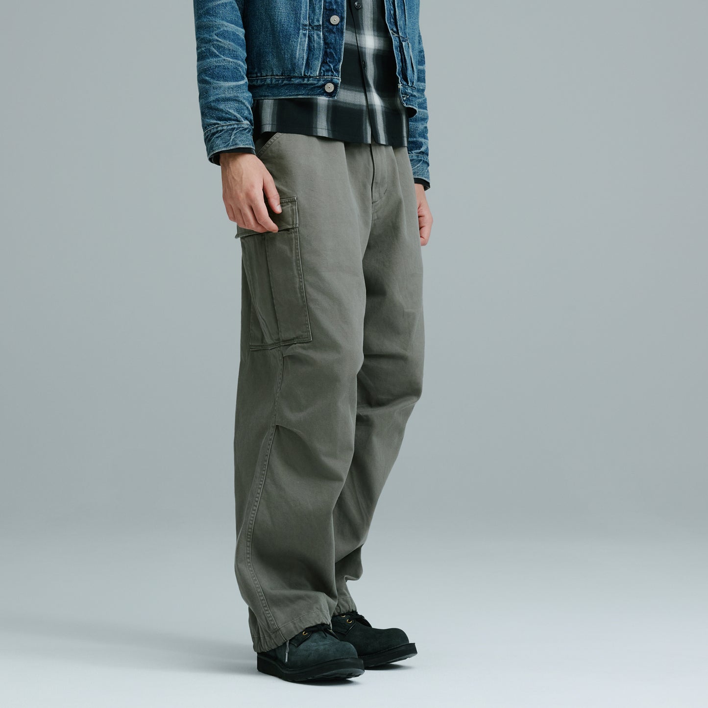 GL42612 / SELVEDGE WEAPON EASY CARGO PANTS