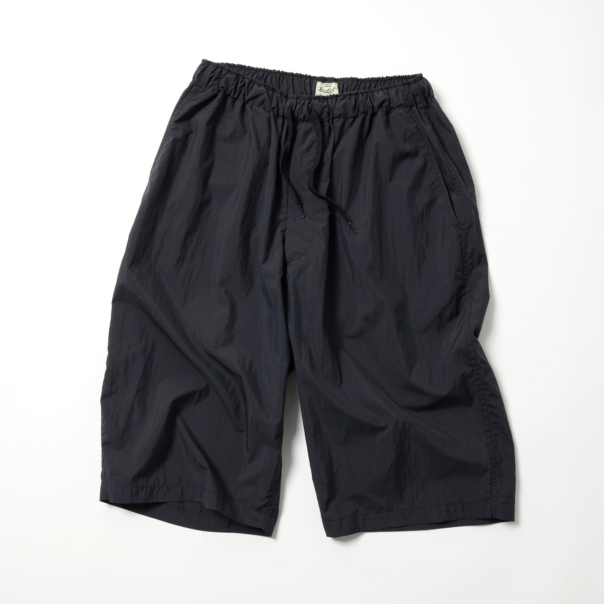GL52628 / COTTON NYLON WEATHER CLOTH EASY WIDE SHORTS – gold