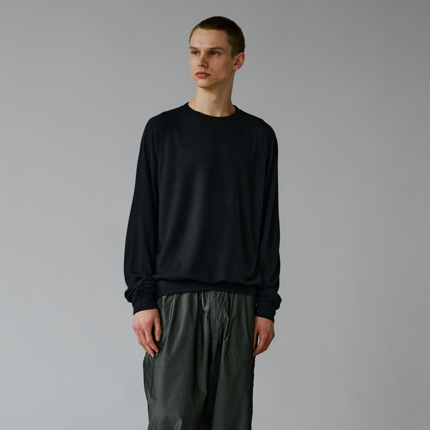 GL69413 / WASHBLE WOOL SUPER 140's RAGLAN CREW NECK SHIRT