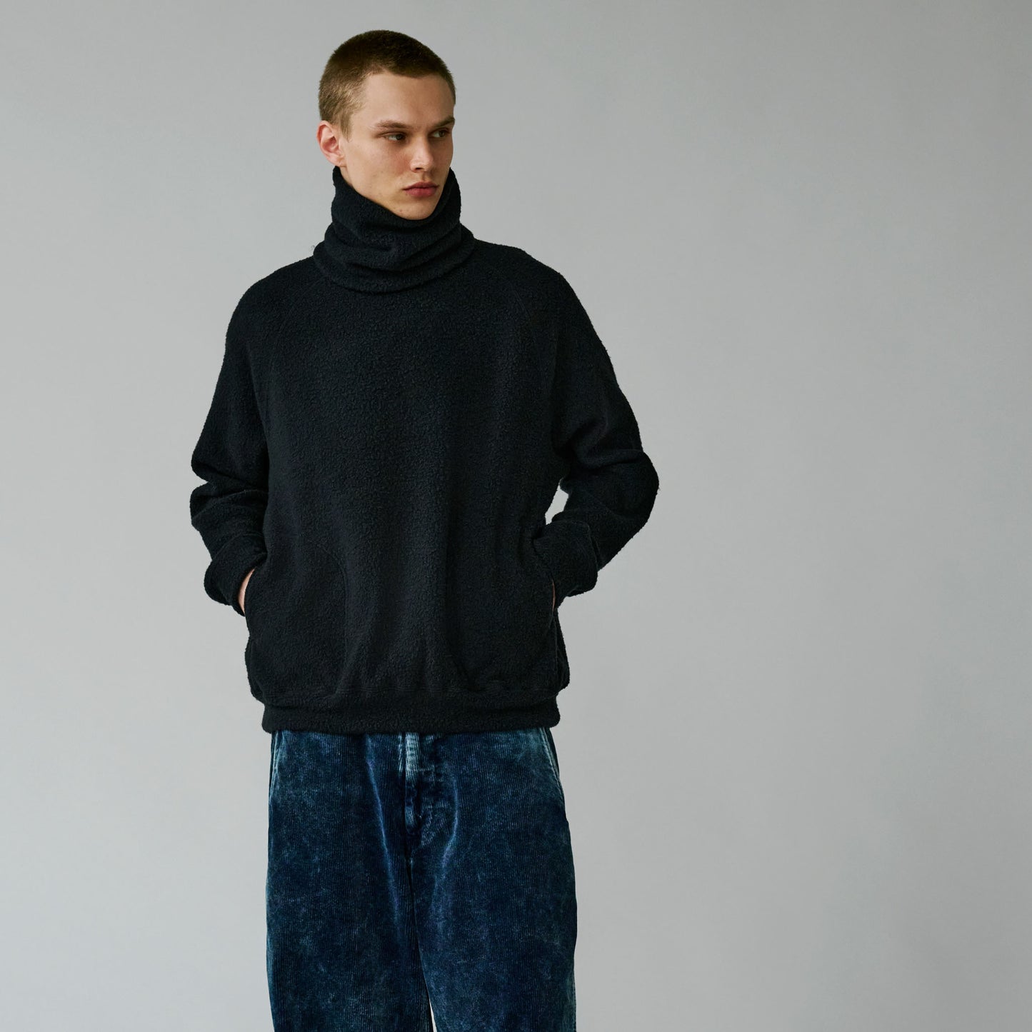 2025年11月1日入荷予定 / GL69593 / WOOL SUPER 140's FLEECE RAGLAN CREW NECK SHIRT