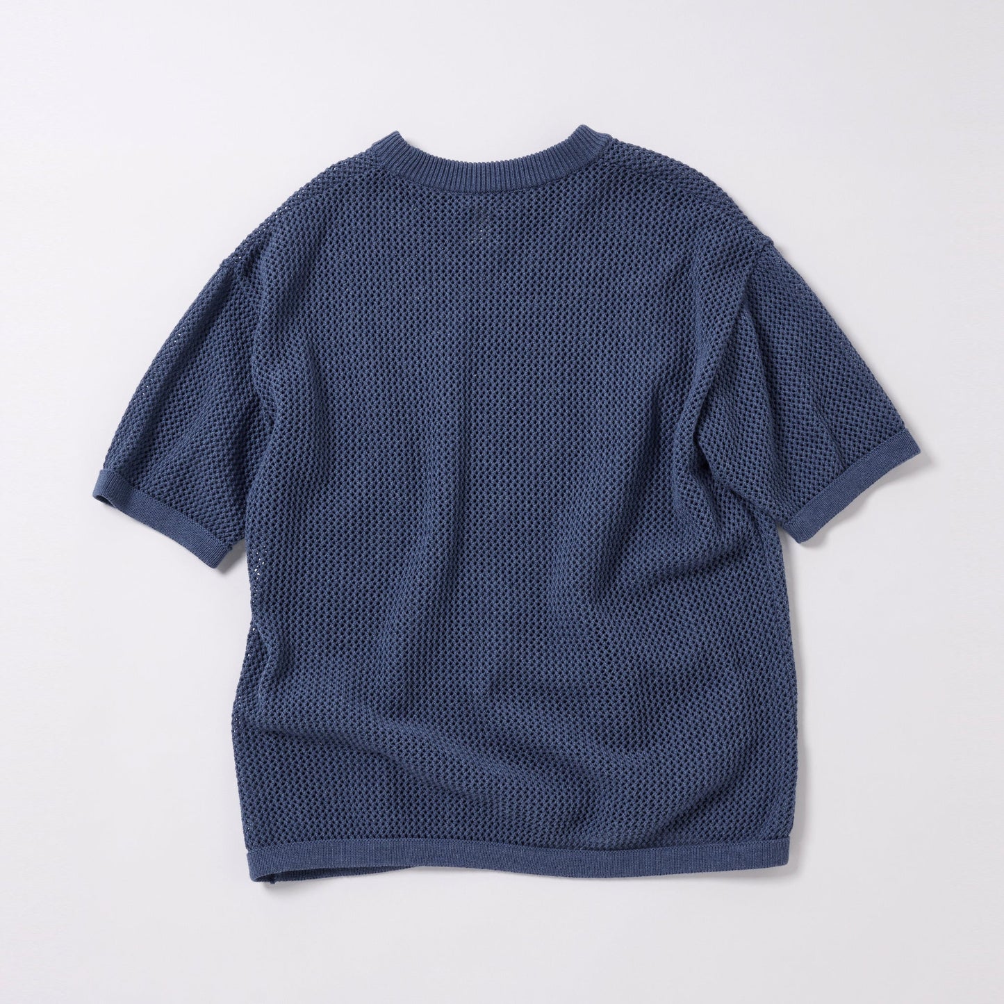 GL79317 / COTTON MESH YARN CREW NECK SHIRT